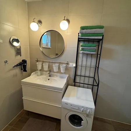 Letica 2 Apartment *