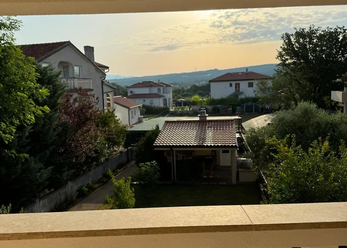 Apartment Letica 2 Malinska
